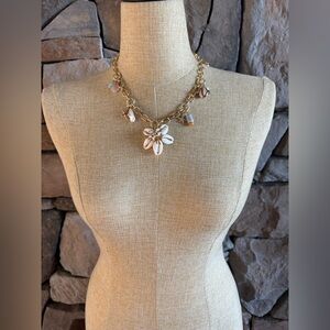 New🌟Anthropologie-Nakamol CREAM SHELL CHARM NECKLACE